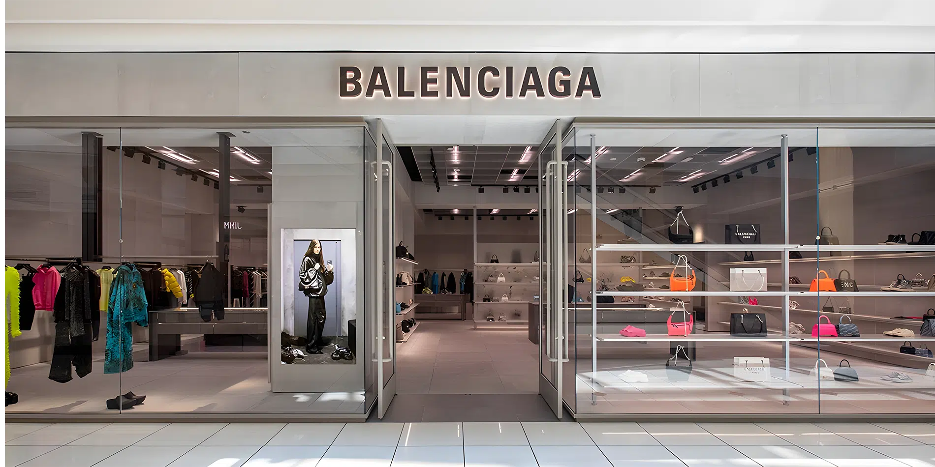 Banner 1 - Balenciaga T&uuml;rkiye