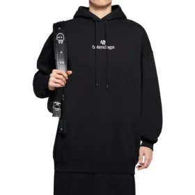Alfabe Desenli Uzun Kollu Kapüşonlu Sweatshirt Siyah 578135TJVE11034 Alfabe Desenli Uzun Kollu Kapüşonlu Sweatshirt Siyah 578135TJVE11034