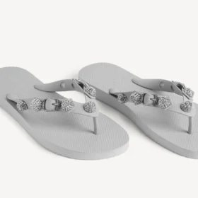 balenciaga gri kristal renkli kadn cagole parmak aras sandalet 2 280x280 - Balenciaga gri/kristal renkli kadın Cagole parmak arası sandalet