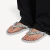 Balenciaga gri/kristal renkli kadın Cagole parmak arası sandalet Balenciaga gri/kristal renkli kadın Cagole parmak arası sandalet