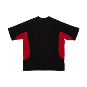 Balenciaga x adidas Tişört Orta Kesim “Siyah Kırmızı” 712401TNVA61003 Balenciaga x adidas Tişört Orta Kesim “Siyah Kırmızı” 712401TNVA61003