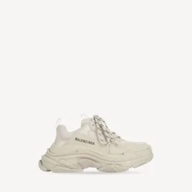 Bej renkli kadınlar için Triple S Sneaker’lar