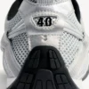 Beyaz/gri/gümüş/siyah/mavi renkli erkek Radar Gradient Lines sneaker’ı Beyaz/gri/gümüş/siyah/mavi renkli erkek Radar Gradient Lines sneaker’ı