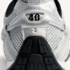Beyaz/gri/gümüş/siyah/mavi renkli kadın Radar Gradient Lines Sneaker’lar Beyaz/gri/gümüş/siyah/mavi renkli kadın Radar Gradient Lines Sneaker’lar