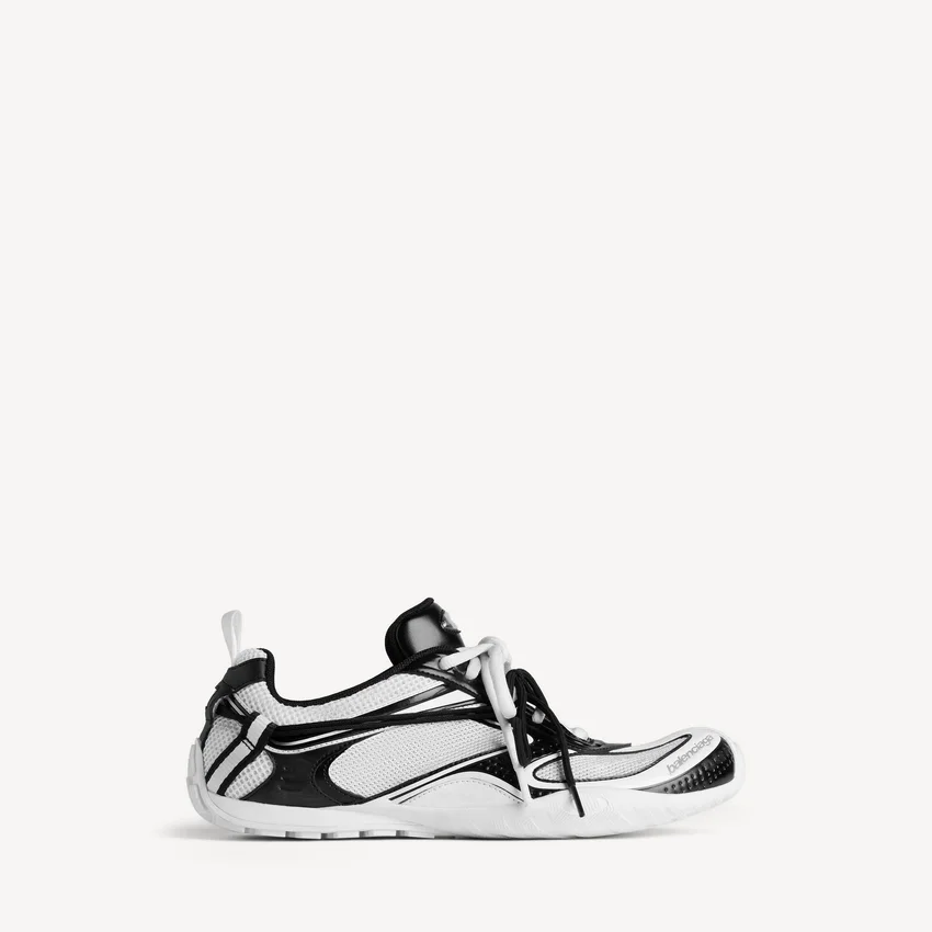 Beyaz/siyah renkli kadın Radar sneaker’ı Beyaz/siyah renkli kadın Radar sneaker’ı