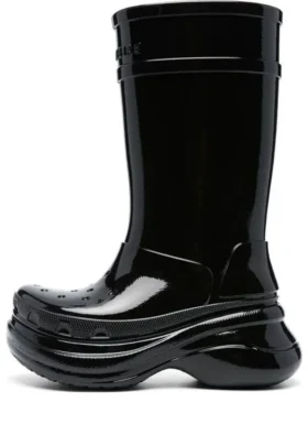 Crocs x Balenciaga Parlak Kaplamalı Çizmeler “Siyah” 677388W1S8X