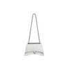Crush Orta Boy Zincirli Çanta Kapitone “Optic White” 716393210J09001