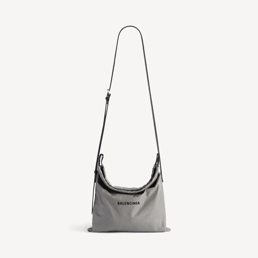 Erkek alışveriş çantası, toz torbası, çapraz askılı orta boy, Balenciaga grisi Erkek alışveriş çantası, toz torbası, çapraz askılı orta boy, Balenciaga grisi