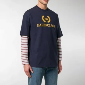 Erkek Balenciaga Logolu Yuvarlak Yaka Kısa Kollu Lacivert 535622TAV044128 Erkek Balenciaga Logolu Yuvarlak Yaka Kısa Kollu Lacivert 535622TAV044128