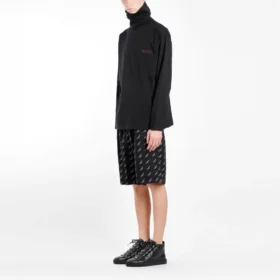 Erkek Balenciaga Nakışlı Logo Yarım Fermuarlı Yüksek Yakalı Siyah 486144TWK521000