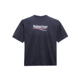 Erkek Balenciaga Political Campaign Baskılı Kısa Kollu Lacivert 570803TAV444128 Erkek Balenciaga Political Campaign Baskılı Kısa Kollu Lacivert 570803TAV444128