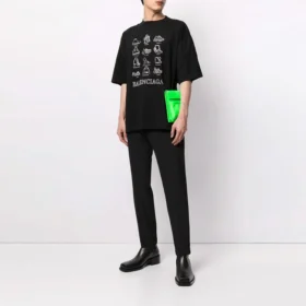 Erkek Balenciaga SS21 Günlük Baskılı Büyük Beden Kısa Kollu Siyah 641614TJV801070 Erkek Balenciaga SS21 Günlük Baskılı Büyük Beden Kısa Kollu Siyah 641614TJV801070