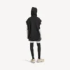 Erkekler için siyah renkli, kolsuz, normal kesim “Bodies” kapüşonlu sweatshirt Erkekler için siyah renkli, kolsuz, normal kesim “Bodies” kapüşonlu sweatshirt