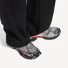 Gri/kırmızı/siyah renkli erkek gradyan Runner sneaker’ı Gri/kırmızı/siyah renkli erkek gradyan Runner sneaker’ı