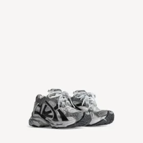 Gri/beyaz/siyah renkli erkek Runner sneaker’ı