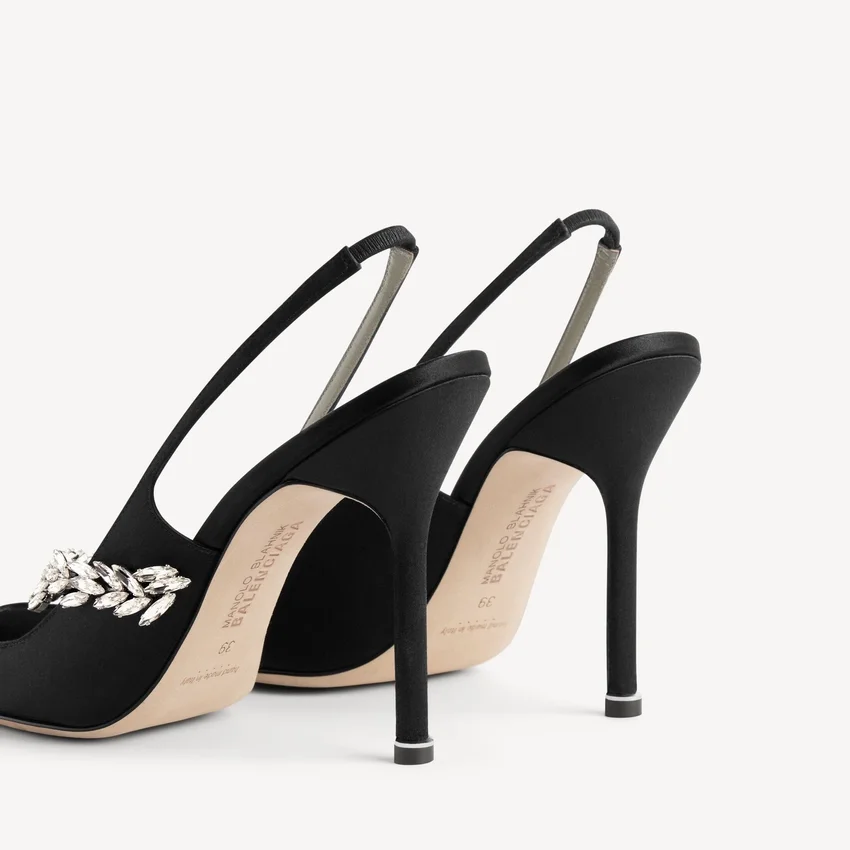 Kadın Balenciaga | Manolo Blahnik siyah slingback Kadın Balenciaga | Manolo Blahnik siyah slingback