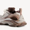 Kadınlar için kahverengi/bej renkli Triple S.2 Sneaker’ı Kadınlar için kahverengi/bej renkli Triple S.2 Sneaker’ı