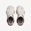Kadınlar için kahverengi/bej renkli Triple S.2 Sneaker’ı Kadınlar için kahverengi/bej renkli Triple S.2 Sneaker’ı