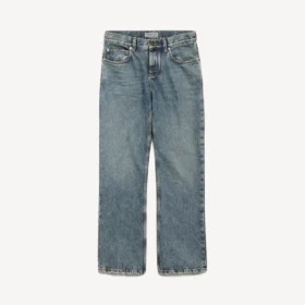 Kirli vintage mavi renkli, kadınlar için normal kesim kot pantolon