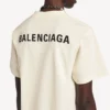 Krem rengi, orta kesim Balenciaga arka desenli kadın tişörtü