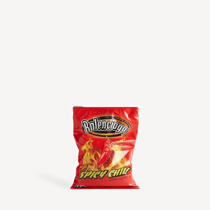 Kırmızı renkli cips çantası Kırmızı renkli cips çantası