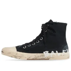 Paris Yüksek Bilekli Sneaker “Siyah Yıpranmış Pamuk ve Beyaz Grafitili Kauçuk” 688752W3RR41099 Paris Yüksek Bilekli Sneaker “Siyah Yıpranmış Pamuk ve Beyaz Grafitili Kauçuk” 688752W3RR41099