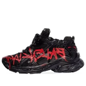 Runner Graffiti Sneaker’lar “Siyah ve Kırmızı File ve Naylon” 677403W3RBQ1060