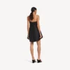 Siyah kadın babydoll askılı elbise Siyah kadın babydoll askılı elbise