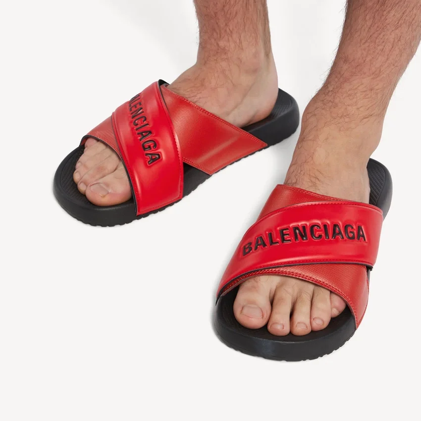 Siyah/kırmızı renkli erkek spor havuz sandaleti Siyah/kırmızı renkli erkek spor havuz sandaleti