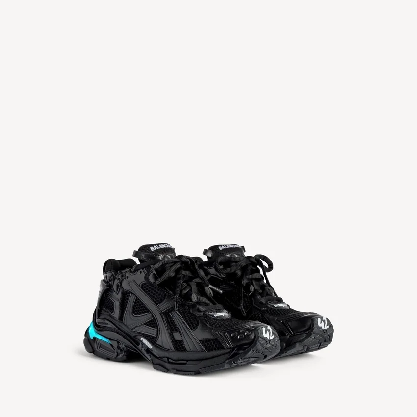 Siyah renkli erkek Runner sneaker’ı Siyah renkli erkek Runner sneaker’ı