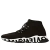 Speed Bağcıklı Sneaker’lar “Siyah Geri Dönüştürülmüş Örme ve Siyah Graffiti Taban” 621611W05GE1015