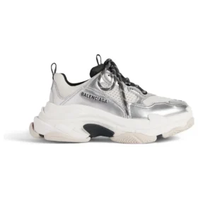 Triple S Sneaker’lar “Siyah, Beyaz ve Gümüş Çift Köpük ve File” 536737W2FWM8191 Triple S Sneaker’lar “Siyah, Beyaz ve Gümüş Çift Köpük ve File” 536737W2FWM8191