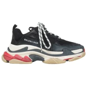 Triple S Sneaker’lar “Siyah Kırmızı” 524037W09O11000