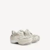 Yumurta kabuğu renginde kadın jet sneaker’ı Yumurta kabuğu renginde kadın jet sneaker’ı